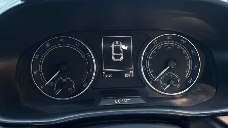 Skoda Fabia 1.0 TSI 110 SE Comfort 5dr DSG Petrol Hatchback